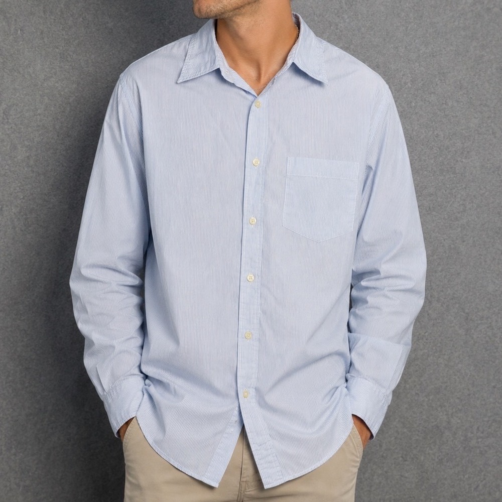 GAP Classic Fit Oxford Shirt Men's Medium Blue Pinstripe Button Up 100% Cotton